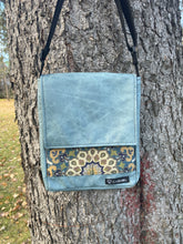 Charger l&#39;image dans la galerie, Toutite Frutti cuir turquoise