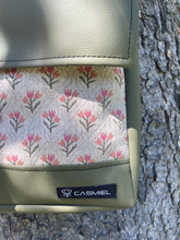 Charger l&#39;image dans la galerie, Troubadour végan kaki mandala