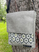 Charger l&#39;image dans la galerie, Toutite frutti cuir gris