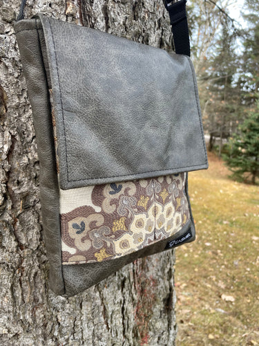 Toutite frutti cuir animal brun mandala