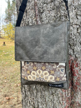 Charger l&#39;image dans la galerie, Toutite frutti cuir animal brun mandala