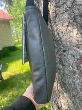 Charger l&#39;image dans la galerie, Toutite Frutti cuir gris charcoal