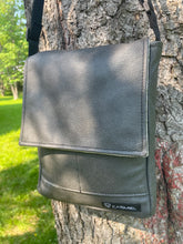 Charger l&#39;image dans la galerie, Toutite Frutti cuir gris charcoal